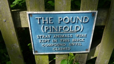The Plaque for the Pound - photograph courtesy of Derek Whiting